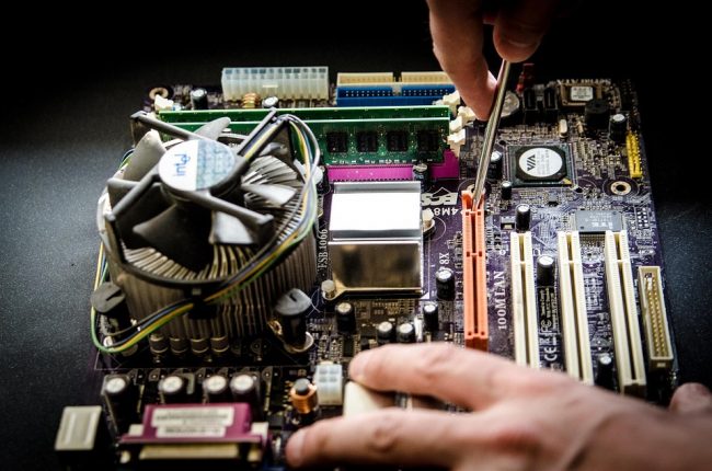 2018.06.11-Cicruit-Board-Pic Circuit board repairs, Greasley Electronic & Industrial Repairs, UK