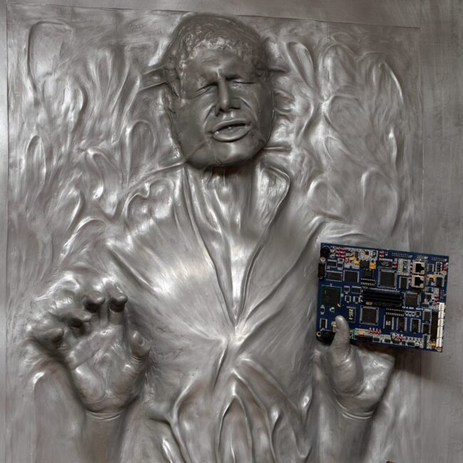 NIK_1680 Electronic Links with Star Wars!